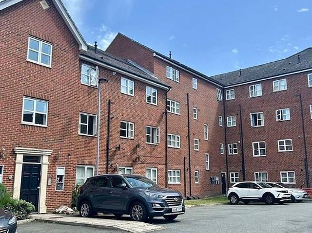 Apartment for rent in Huyton, Knowsley