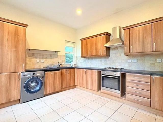 Apartment for rent in Calderstones