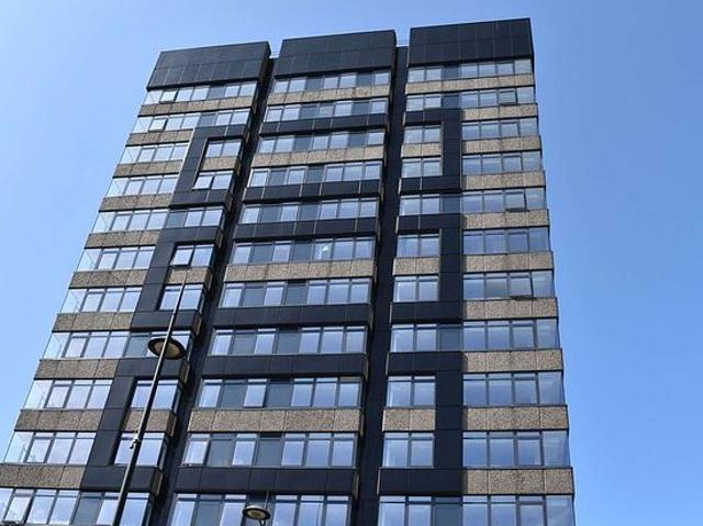 Apartment for rent in Calderstones