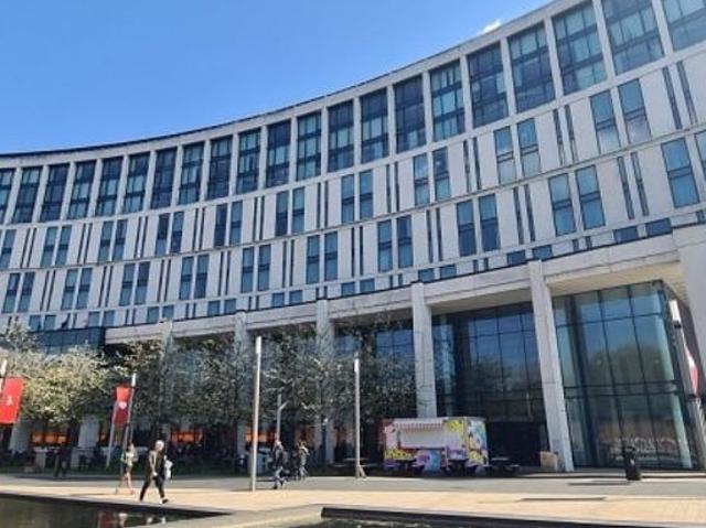 Apartment for rent in Cavern Quarter, Calderstones