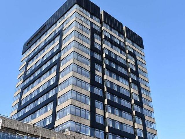 Apartment for rent in Calderstones