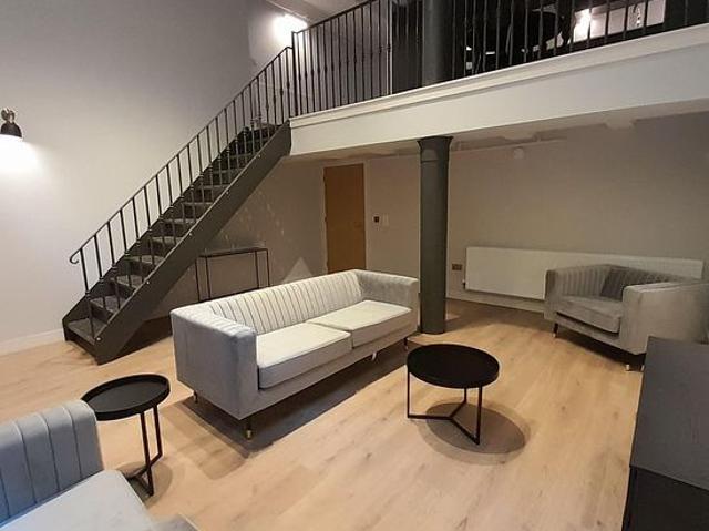 Apartment for rent in Calderstones