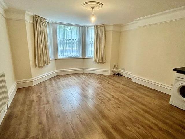 Apartment for rent in Calderstones