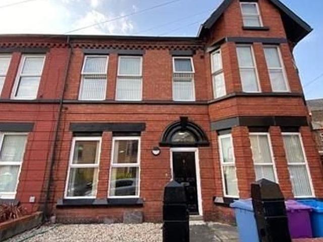 Apartment for rent in Calderstones