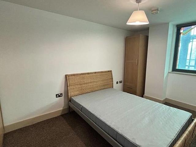 Apartment for rent in Calderstones