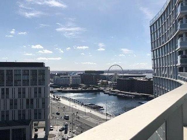 Apartment for rent in Waterfront, Calderstones
