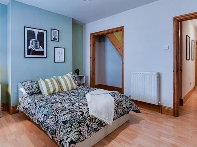 Apartment for rent in Cabbage Hall, Calderstones