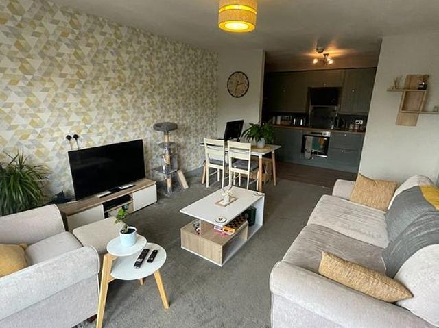 Apartment for rent in Orrell Park, Calderstones
