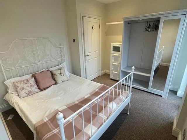 Apartment for rent in East Sheen, Greater London
