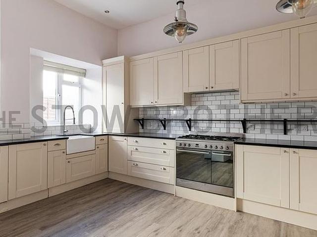 Apartment for rent in London Borough of Barnet, Greater London