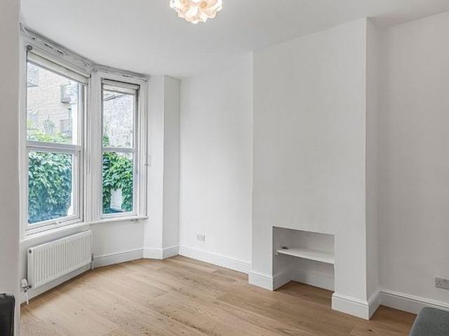 Apartment for rent in Fulham, Sands End
