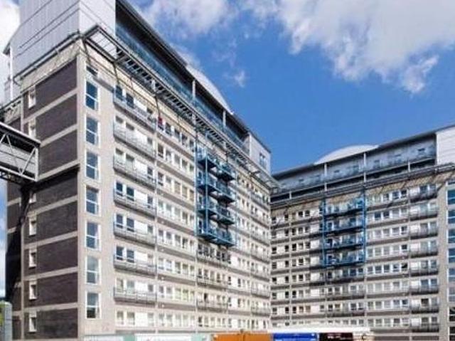 Apartment for rent in Callis Yard, Greater London
