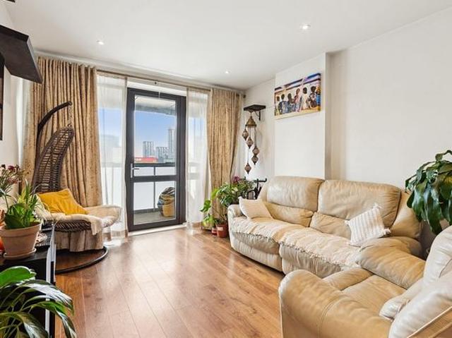 Apartment for rent in Blackwall, Greater London