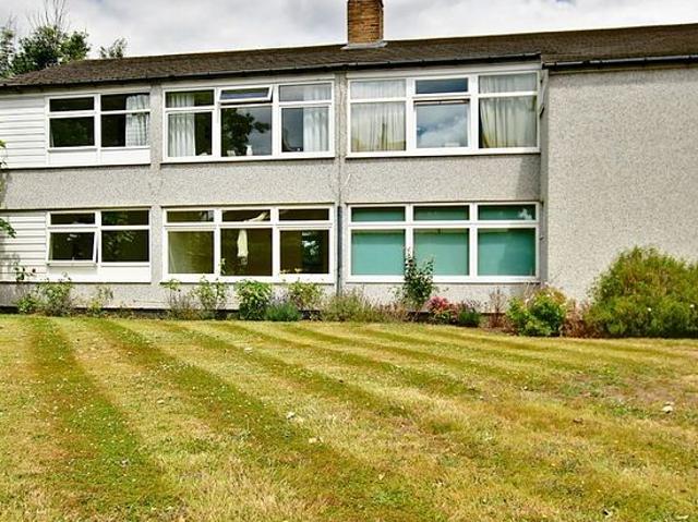 Apartment for rent in Mottingham, Isle Of Man