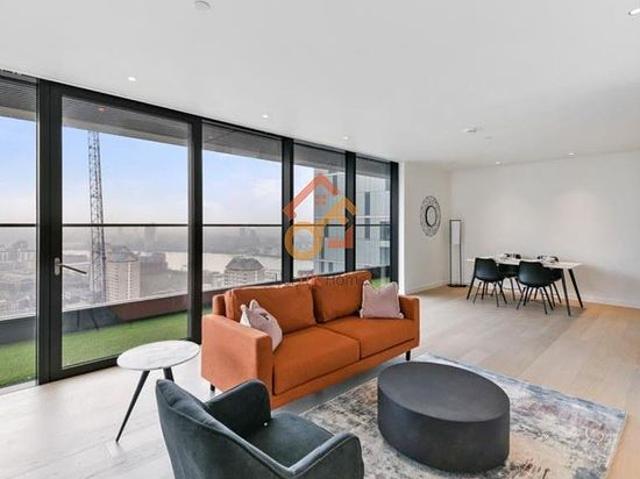 Apartment for rent in Canary Wharf, Greater London