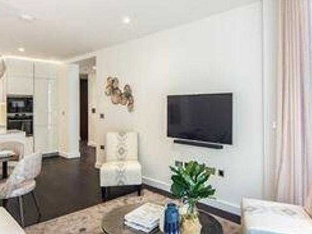 Apartment for rent in Nine Elms, Greater London