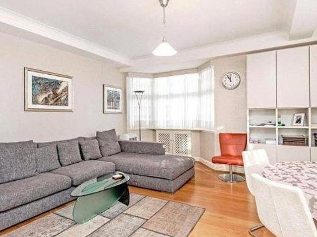 Apartment for rent in Paddington, Greater London