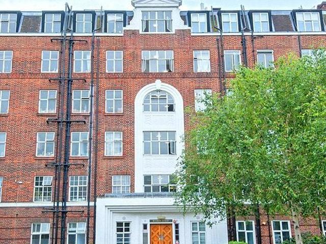 Apartment for rent in London Borough of Hounslow, Strand