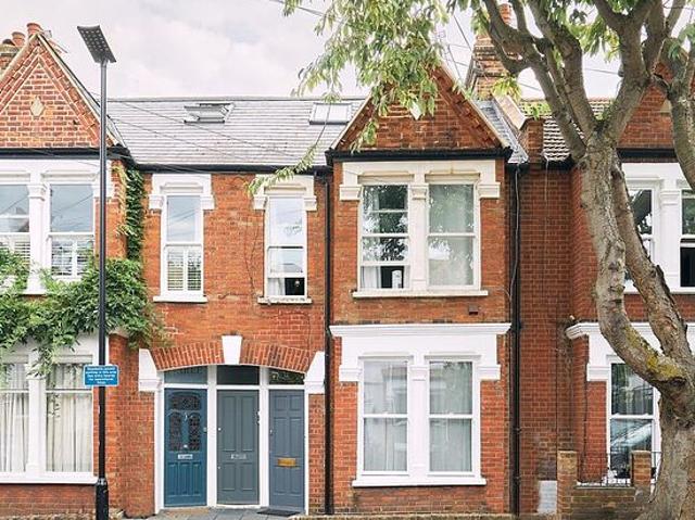 Apartment for rent in London Borough of Hounslow, Strand
