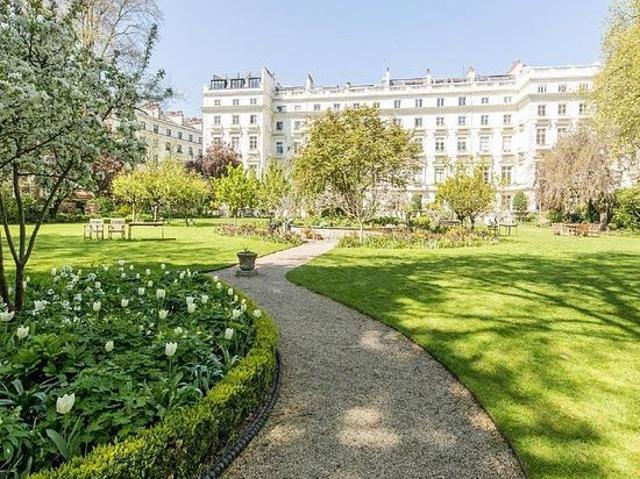 Apartment for rent in Bayswater, Greater London