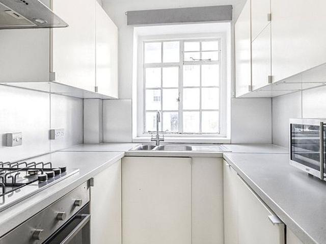Apartment for rent in London Borough of Lambeth, Greater London