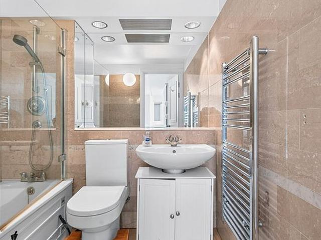 Apartment for rent in Bermondsey, Greater London
