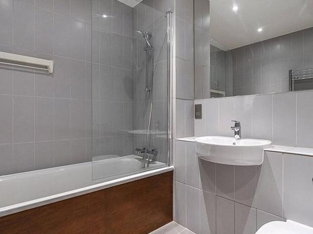 Apartment for rent in Whitechapel, Greater London