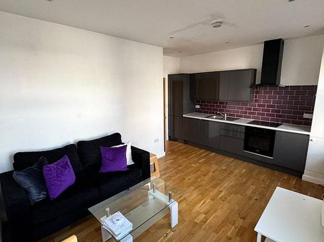 Apartment for rent in London Borough of Merton, Greater London