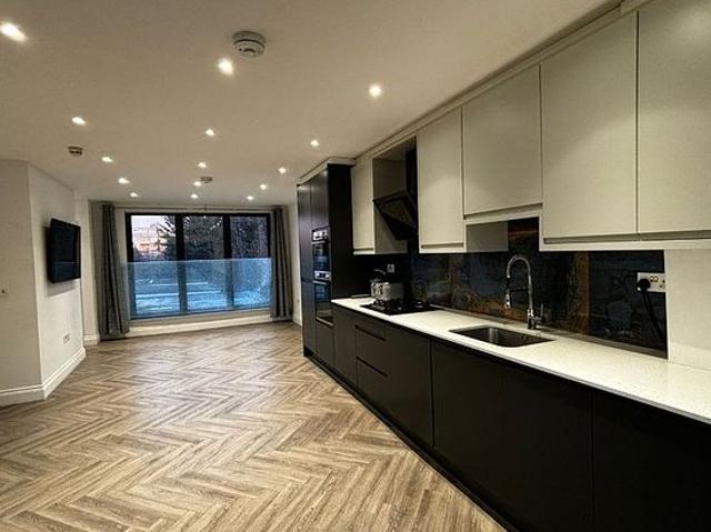 Apartment for rent in Golders Green, Greater London