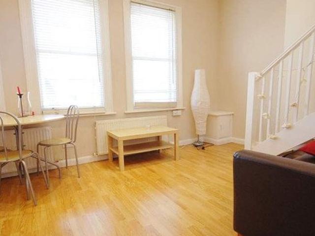 Apartment for rent in Kensal Town, Greater London