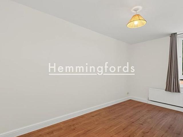 Apartment for rent in Tottenham Hale, Greater London