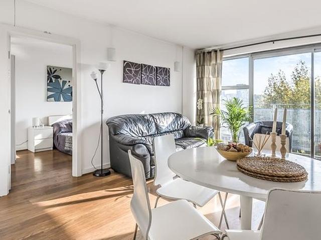 Apartment for rent in London Borough of Lewisham, Deptford