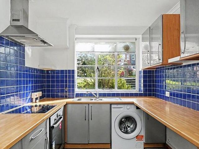Apartment for rent in Muswell Hill, Greater London