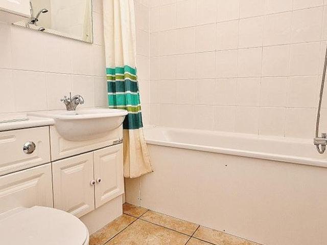 Apartment for rent in London Borough of Croydon, Greater London