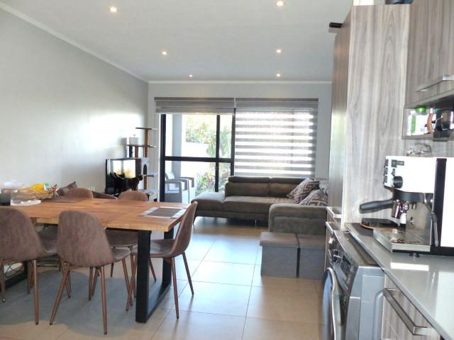 Flat for sale in Sandton