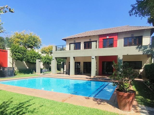 Flat for sale in Sandton