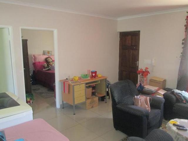 Flat for sale in Western Cape