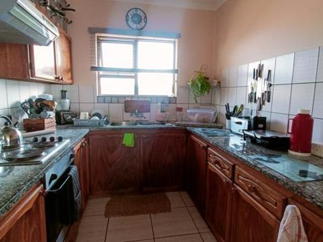 Flat for sale in Margate, Hibiscus Coast Local Municipality