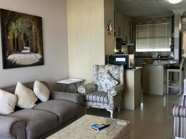 Flat for sale in Ugu District Municipality, Kwazulu-natal