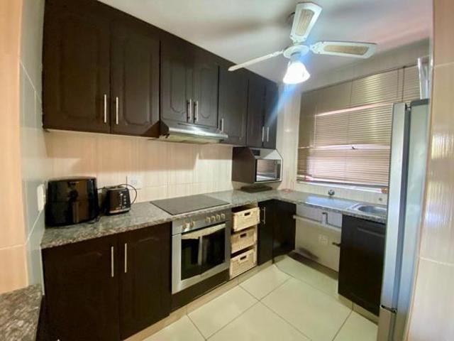 Flat for sale in UMhlathuze Municipality, Kwazulu-natal