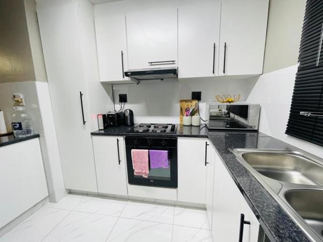Flat for sale in UMhlathuze Municipality, Kwazulu-natal
