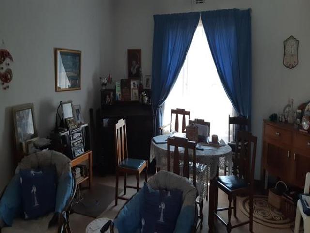 Flat for rent in Meyerton, Midvaal Local Municipality