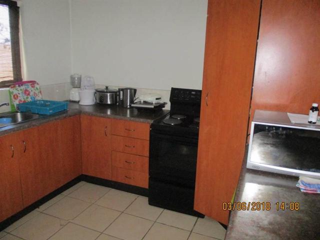 Flat for sale in Seaview, Kwazulu-natal