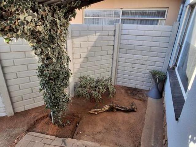 Flat for rent in Westonaria, Gauteng