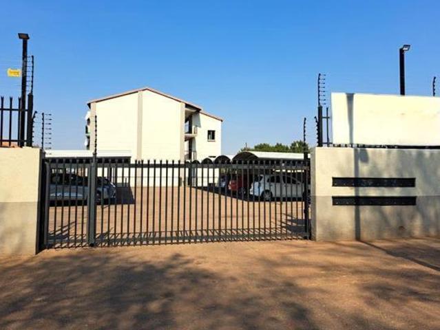Apartment for rent in Waterkloof, Gauteng