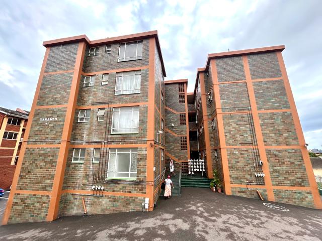 Flat for rent in Seaview, Kwazulu-natal