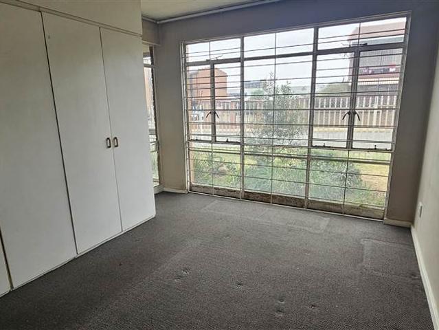 Flat for sale in Ekurhuleni, Gauteng
