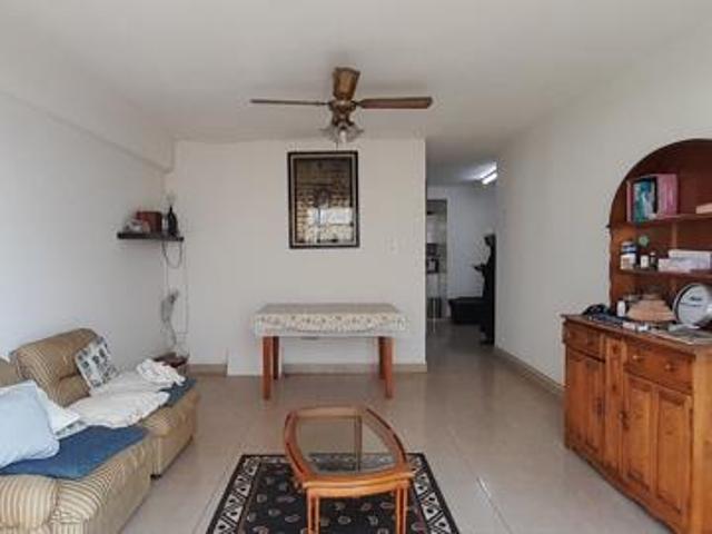 Flat for rent in Seaview, Kwazulu-natal