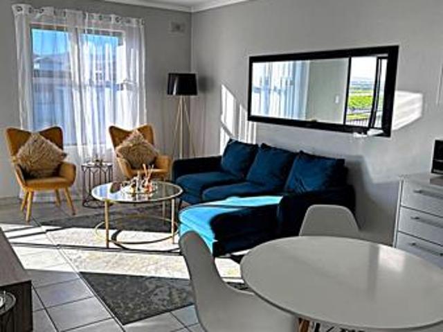 Flat for sale in Cape Town, Western Cape