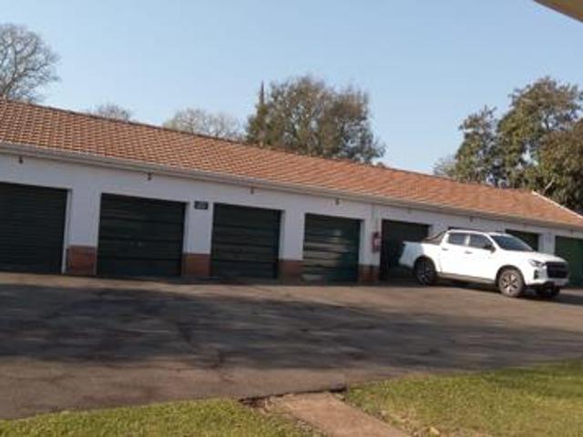 Flat for rent in Umgungundlovu, Kwazulu-natal